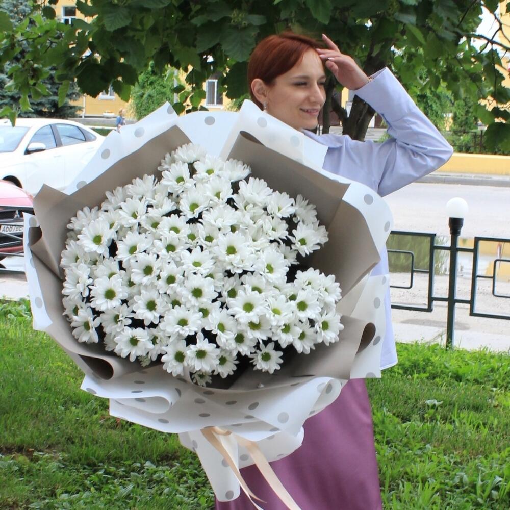Большой букет ромашек
