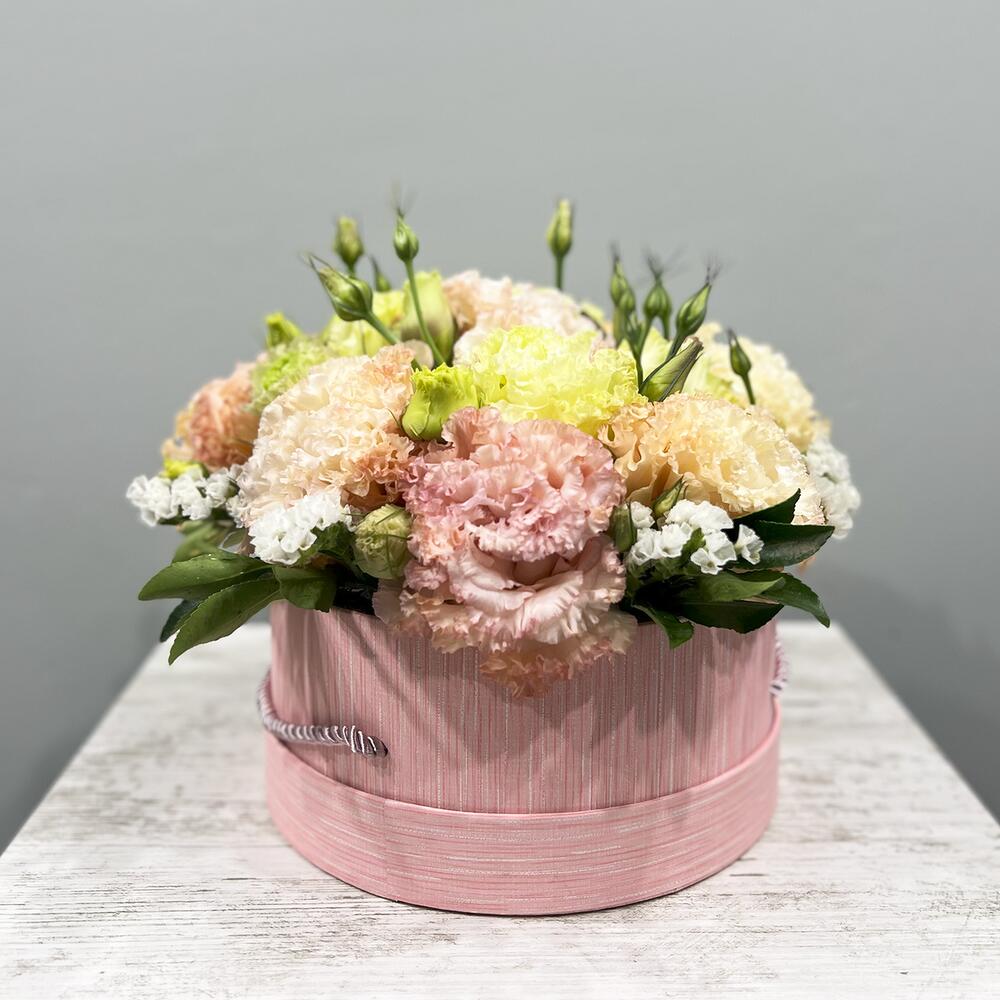 Composition with eustoma