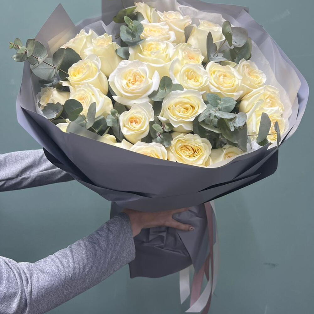 Candlelight Roses