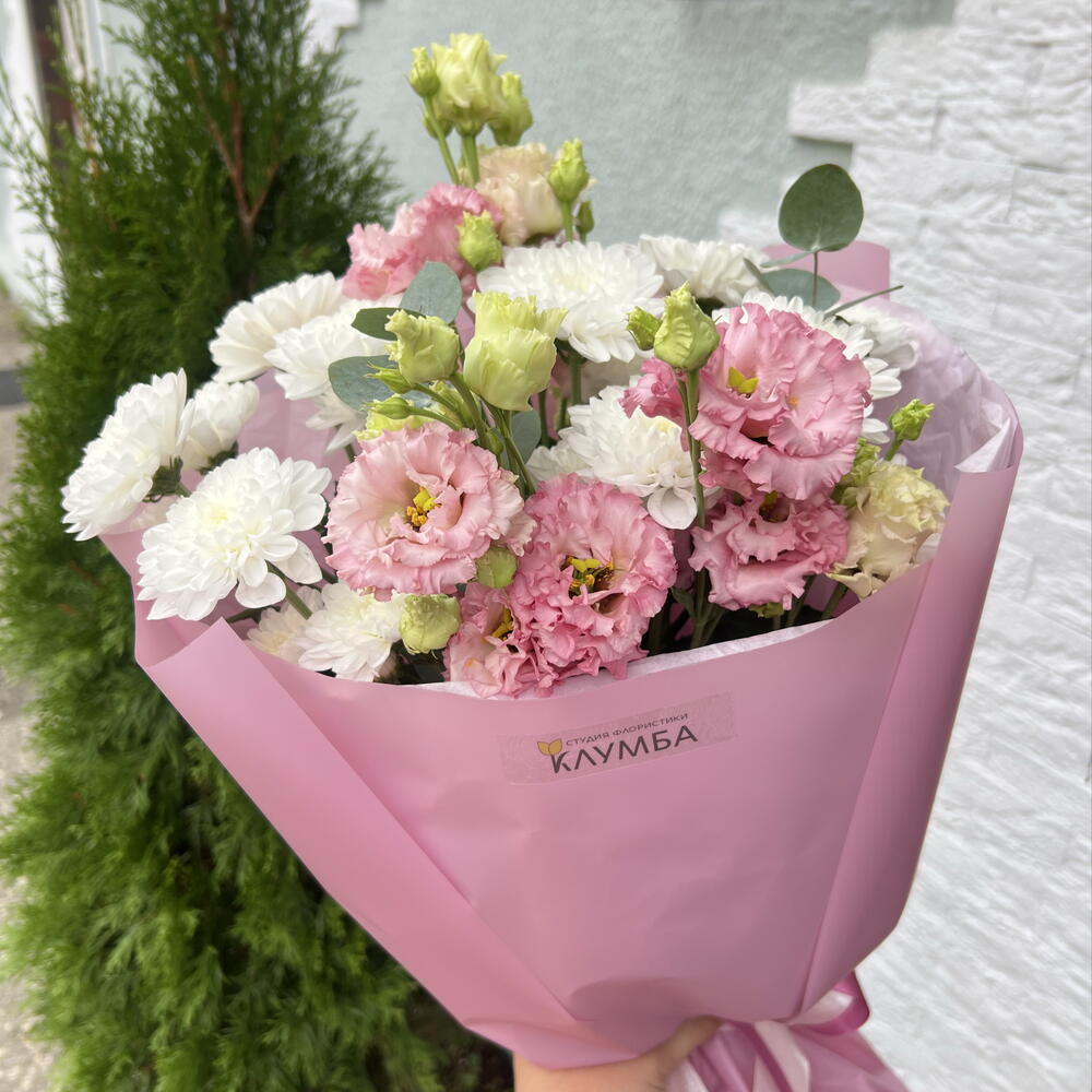 Букет из хризантемы и эустомы💐