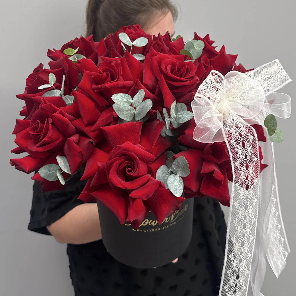 Французские розы в коробке