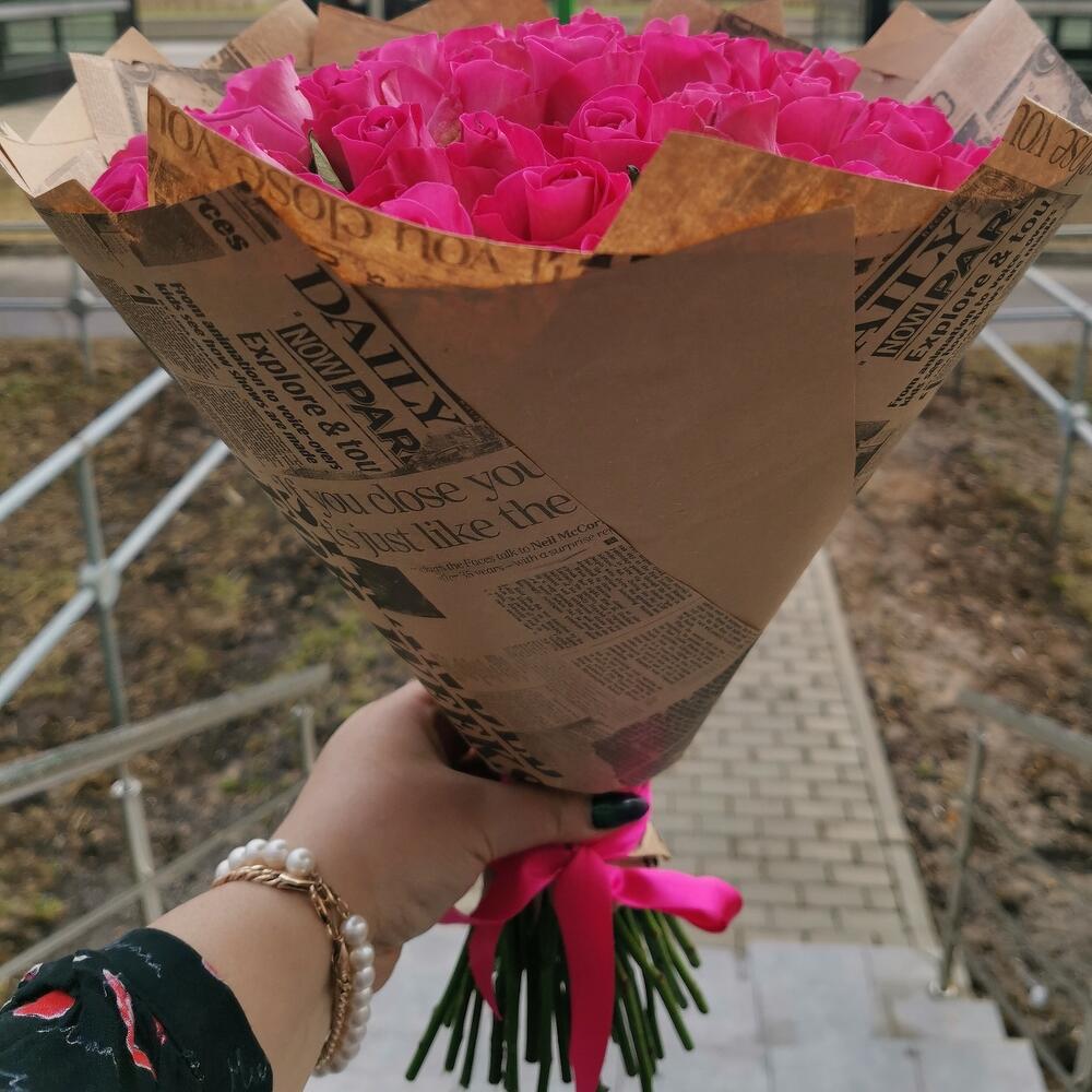 Букет "51роза в крафте"