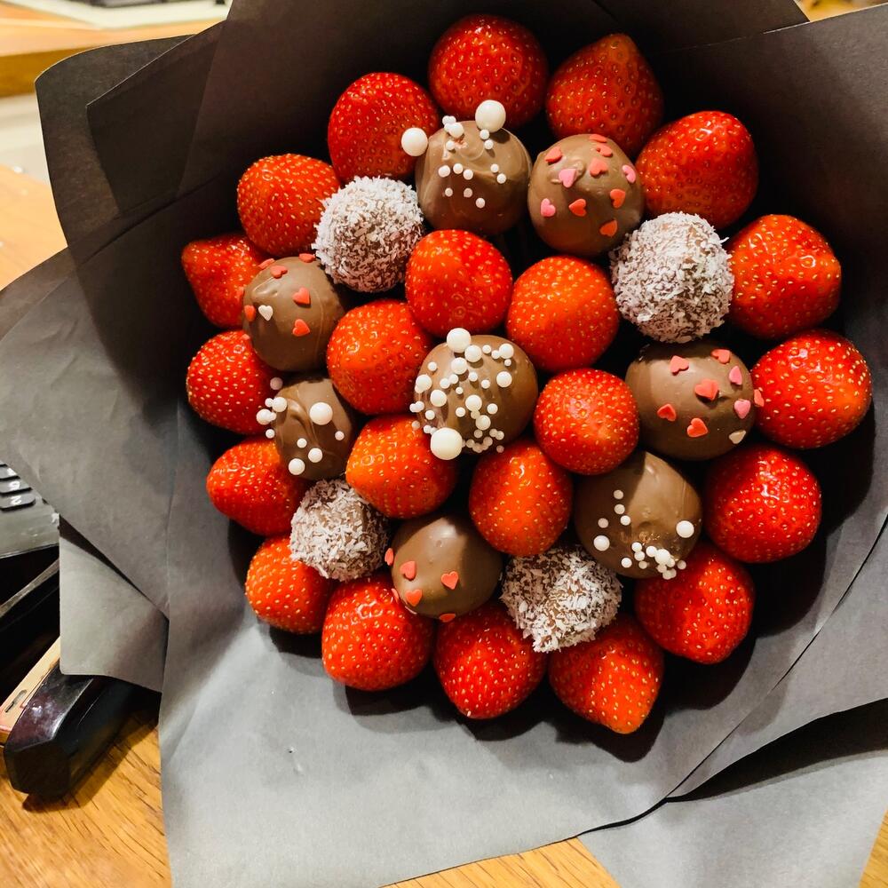 Un ramo de Fresas en Chocolate "desde el corazón"
