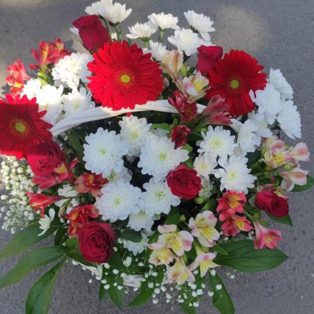Букет в корзине