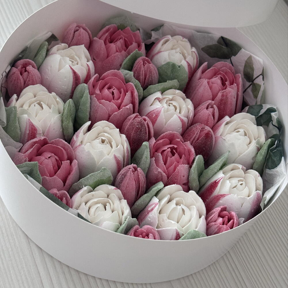 Зефирные цветы «Love is»