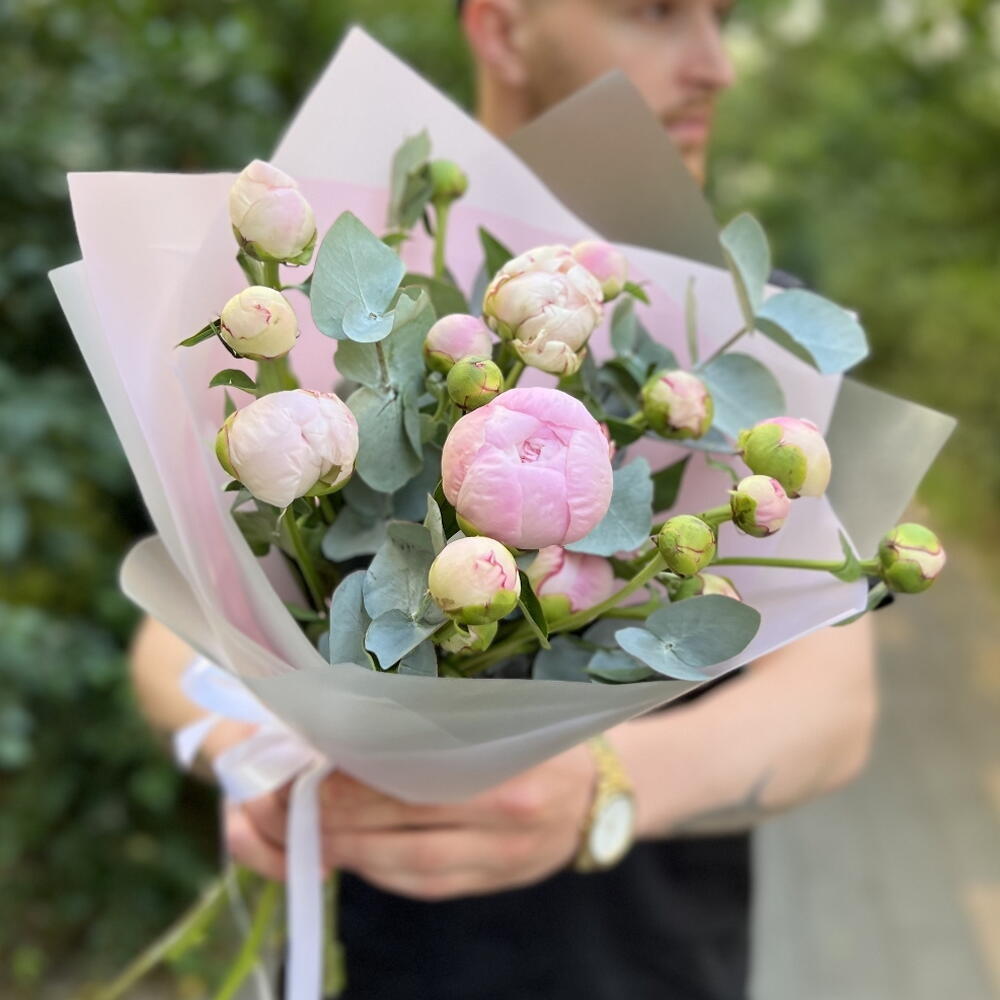 Кустовые пионы 5💗с эвкалиптом