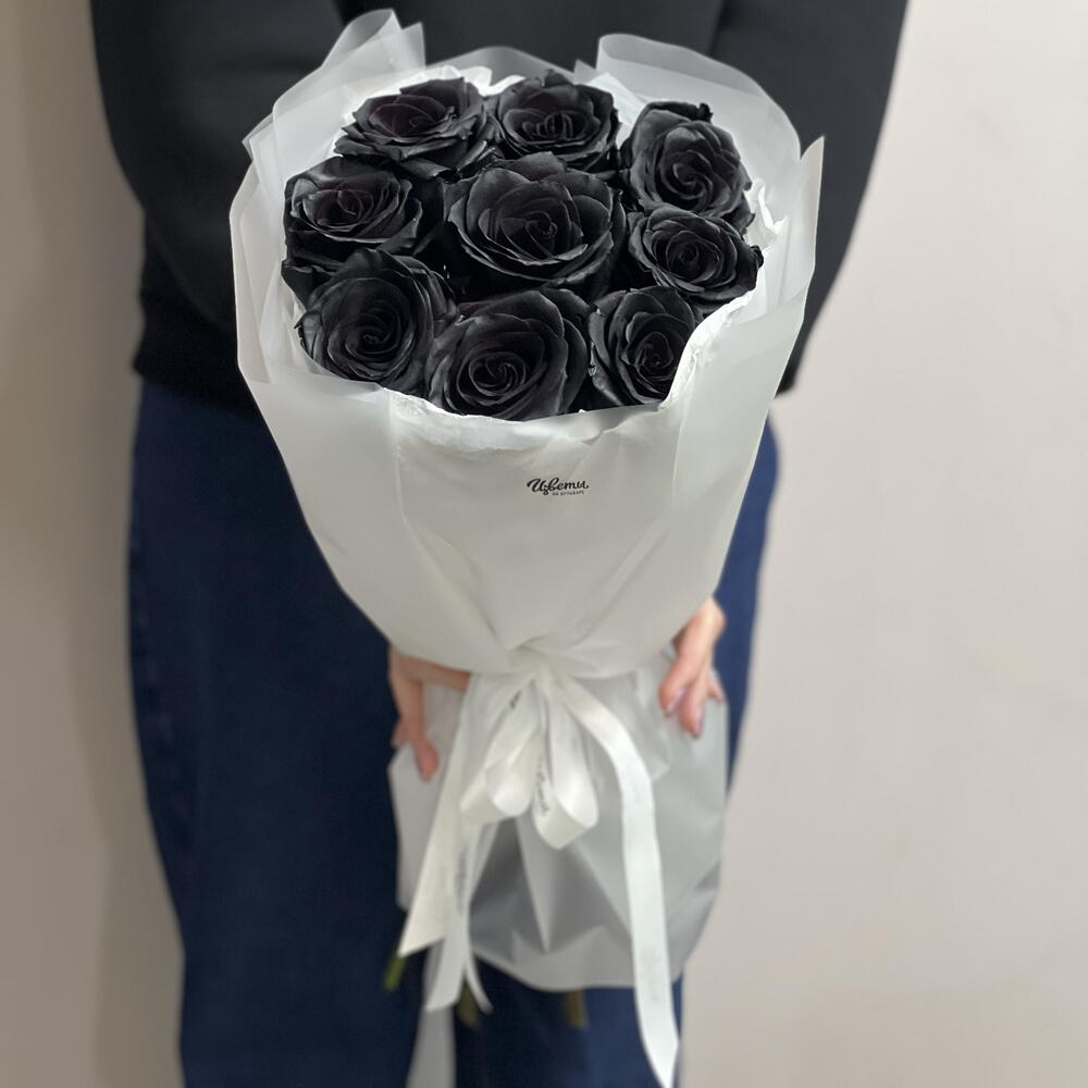 Букет черных роз, 9 шт