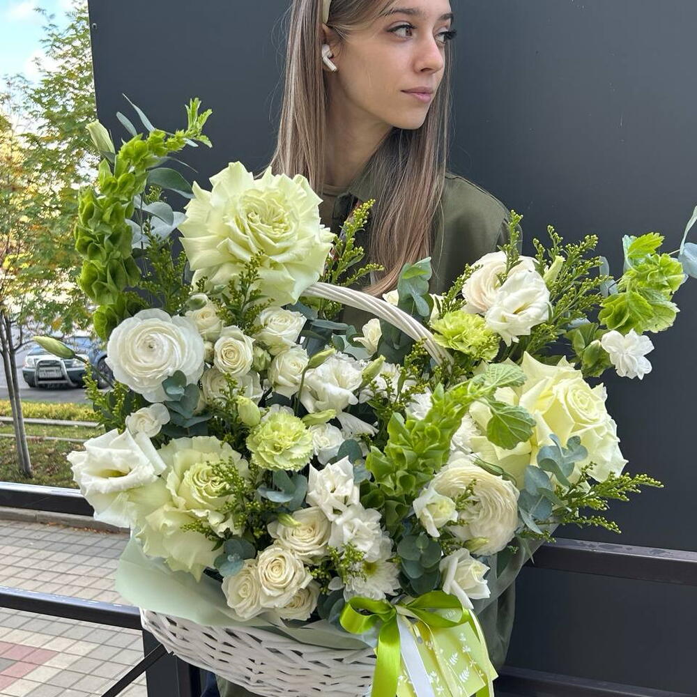 Зеленая поляна