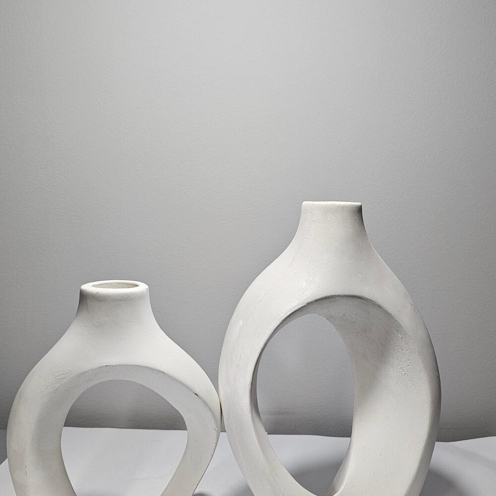 Vase pair
