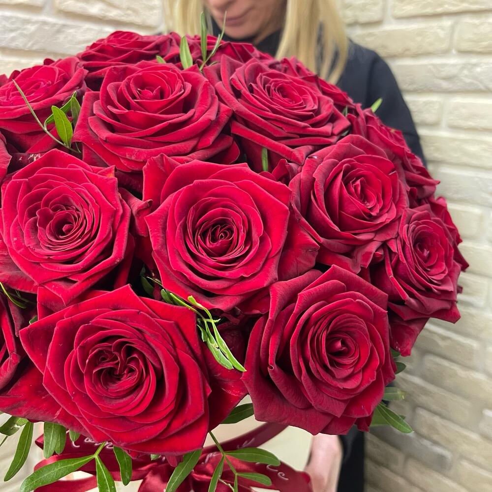 35 RED ️