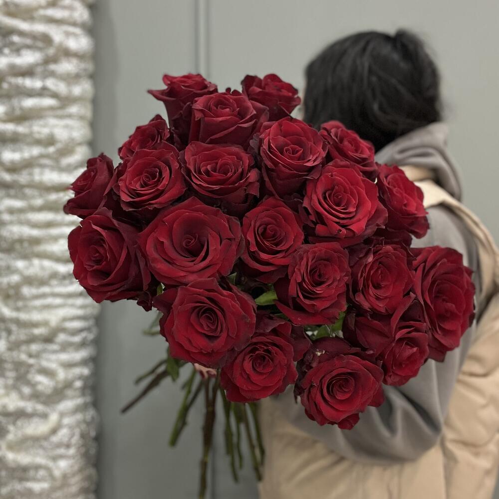 Красные розы 21 штука