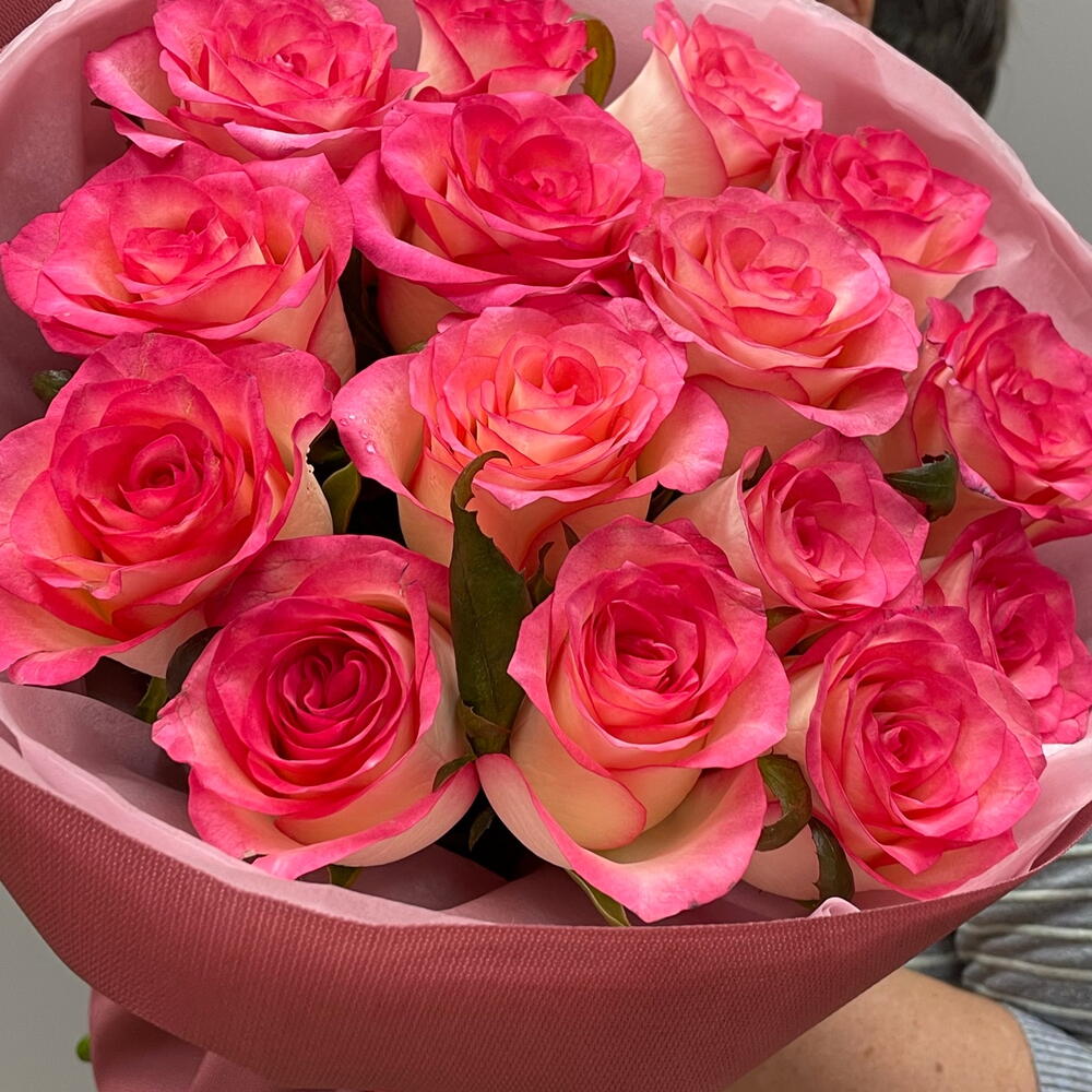 Моно из 15 роз Джумилия 😍