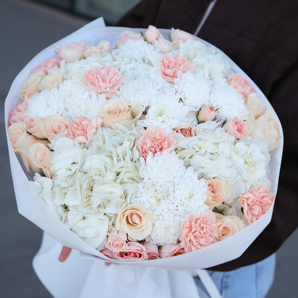 Букет «Whisper of Flowers»