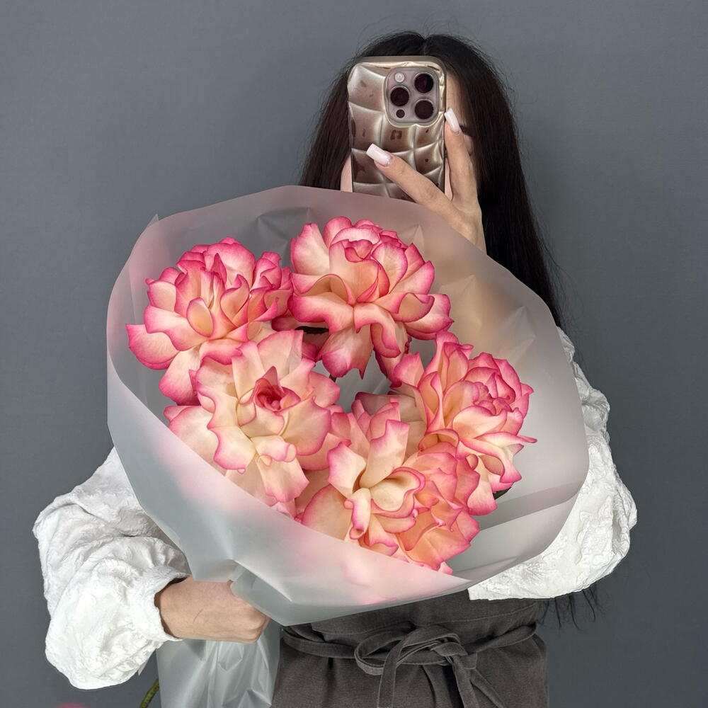 Монобукет из французской розы Джумилия💞