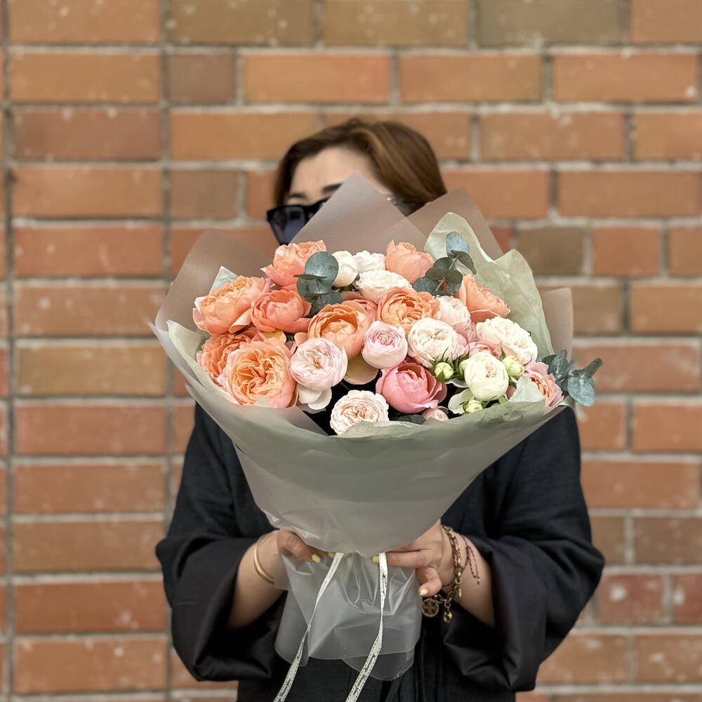 Bouquet of spray roses "Juliet"