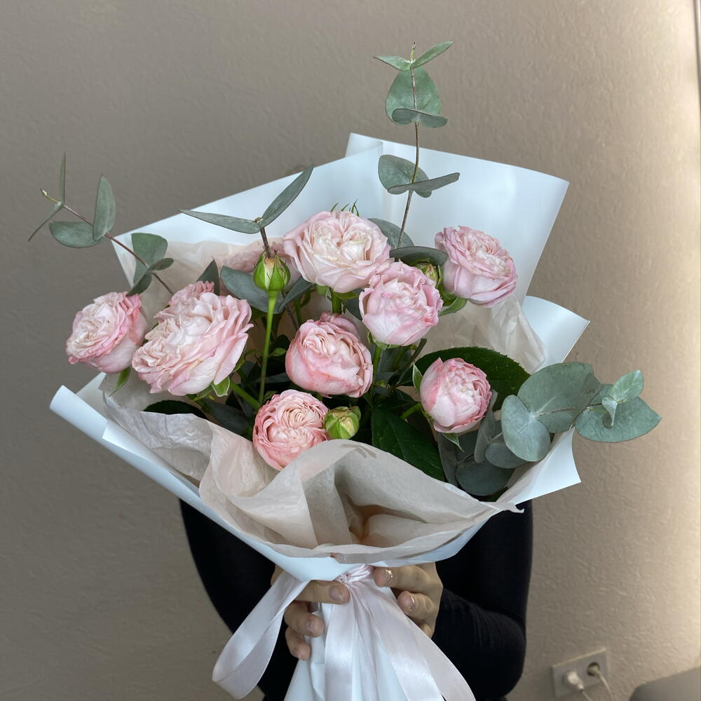 Букет комплимент 💞 Нежные розочки с эвкалиптом