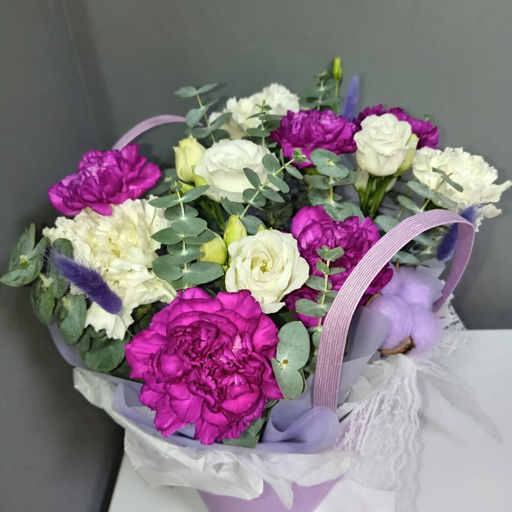 Композиция её улыбка