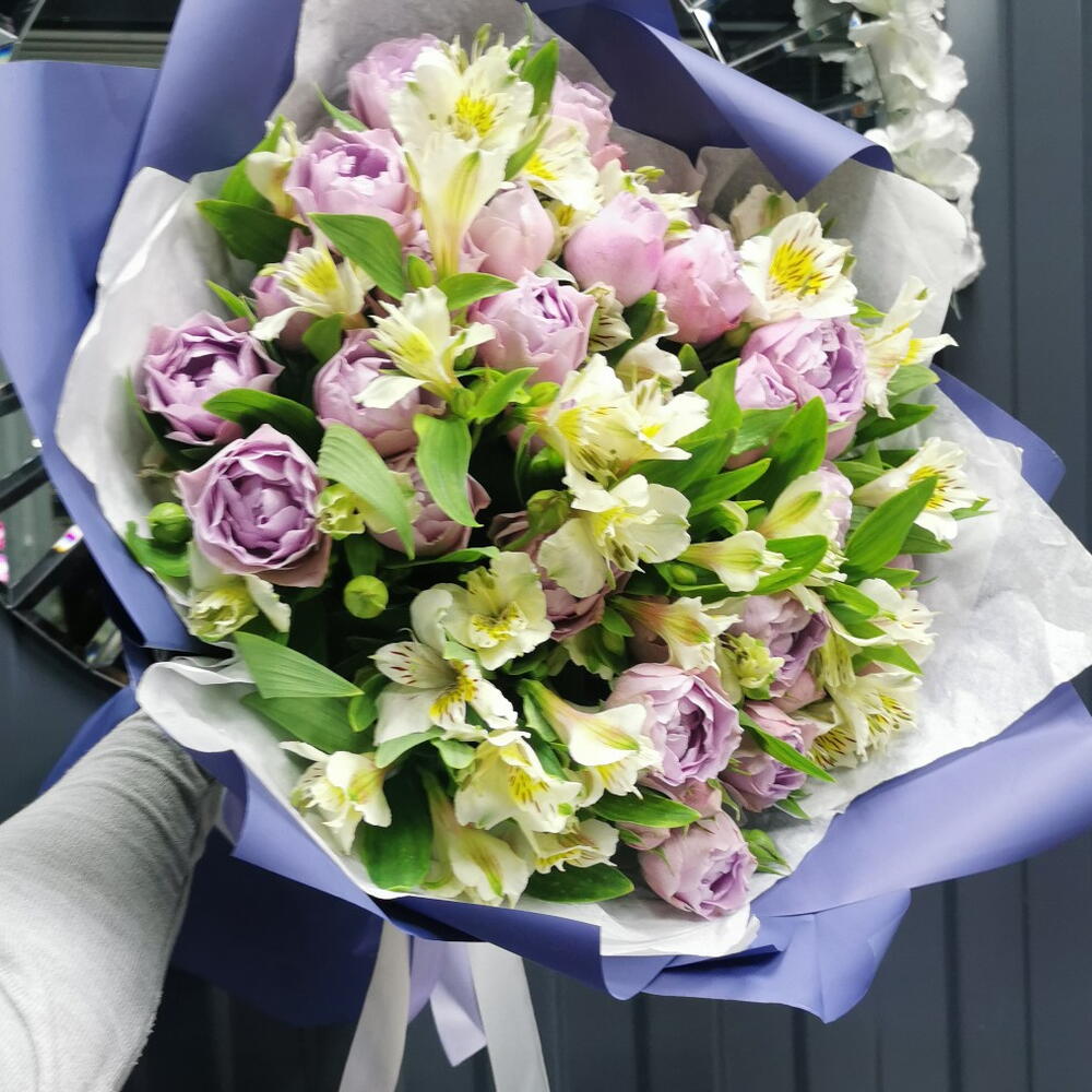 Лавандер и альстромерия💜
