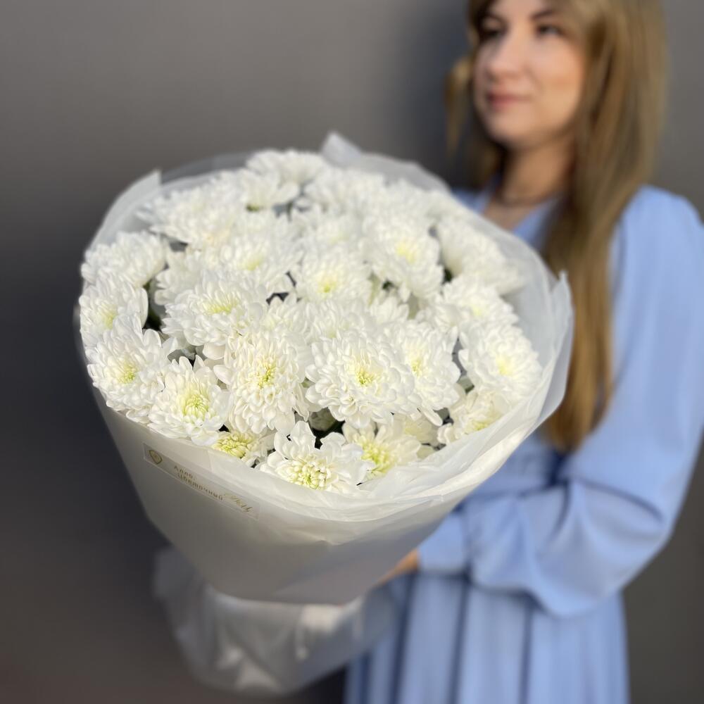 Кругляш из 7 хризантем