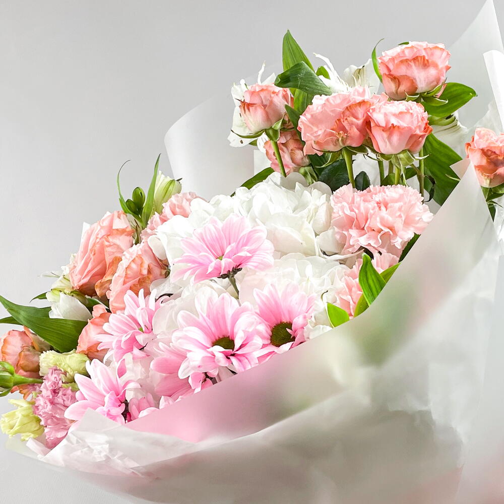 Bouquet with hydrangea