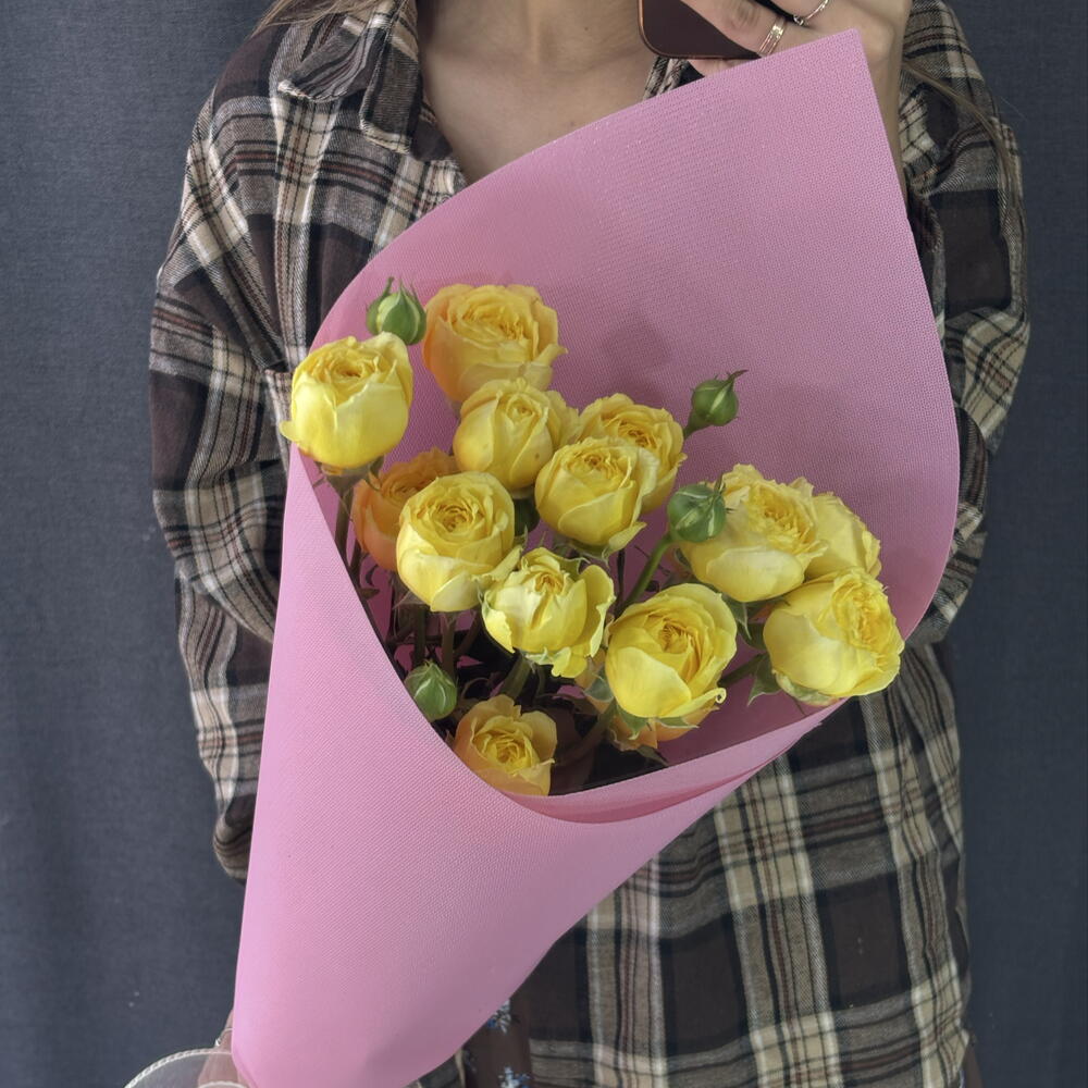 Конвертик мини с желтой кустовой розой яркое солнышко 💛💛💛