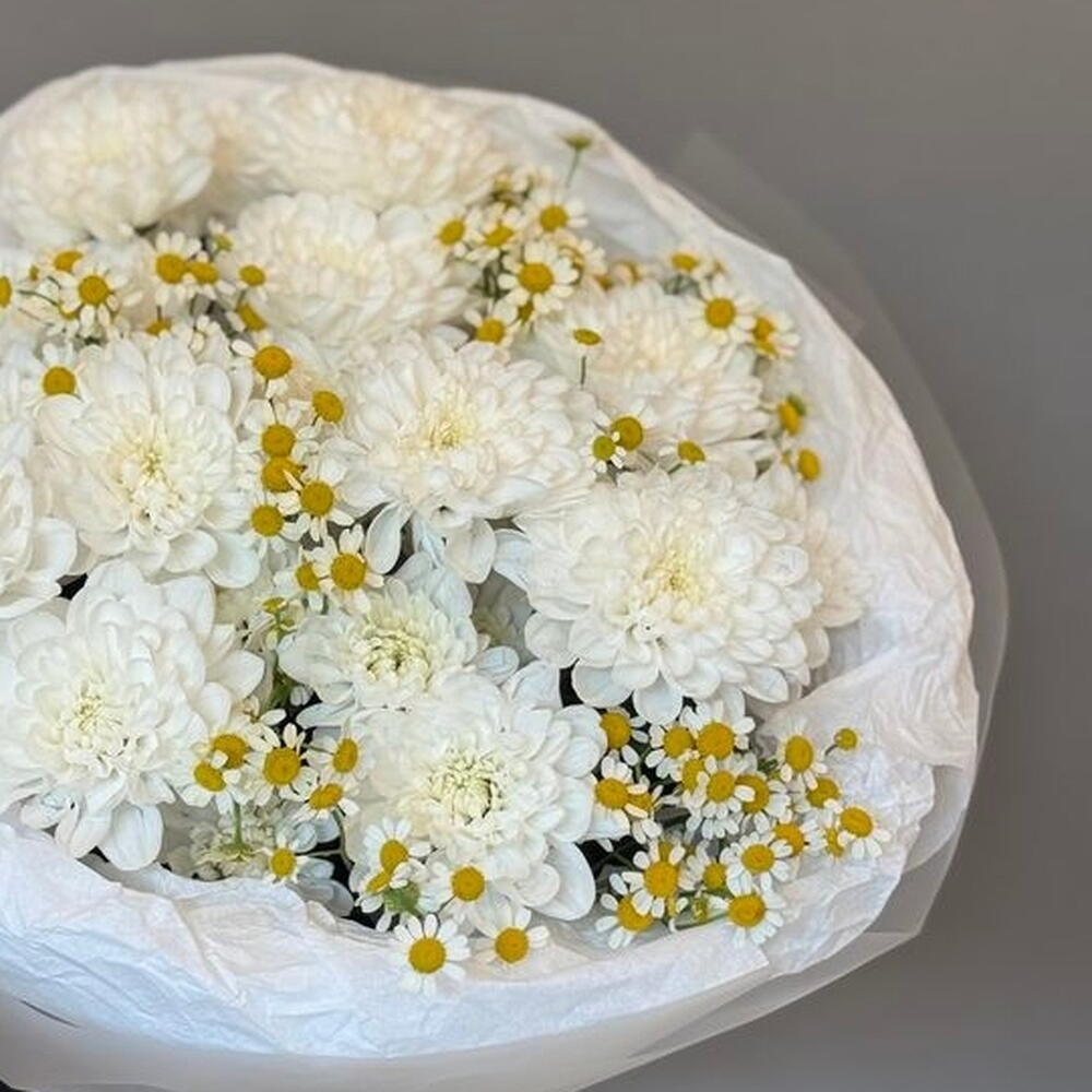 Хризантемы с ромашками