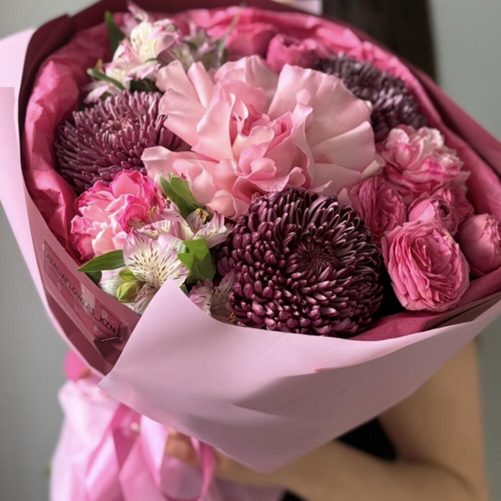Очень в бордовых оттенках 🌸