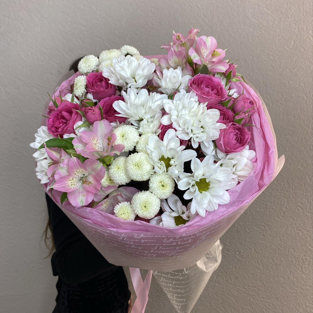 Письмо любимой 🌸💗 Сборный букет из ромашки, альстромерии и кустовой розы