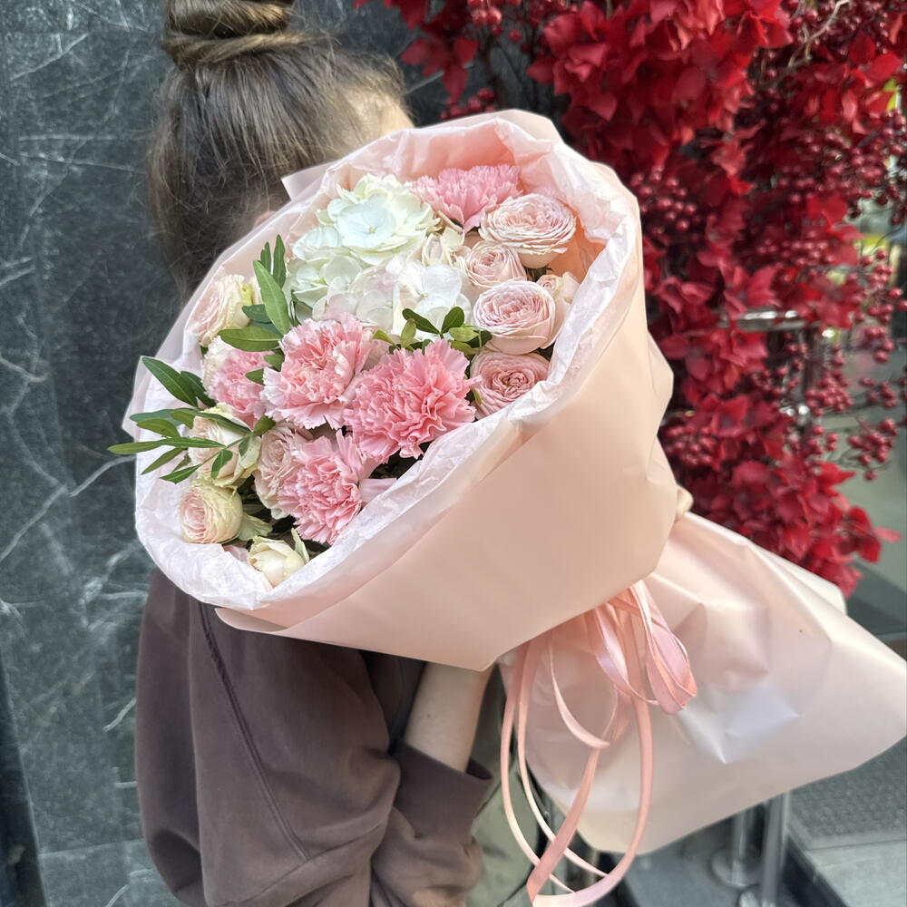 Мини букет с гортензией