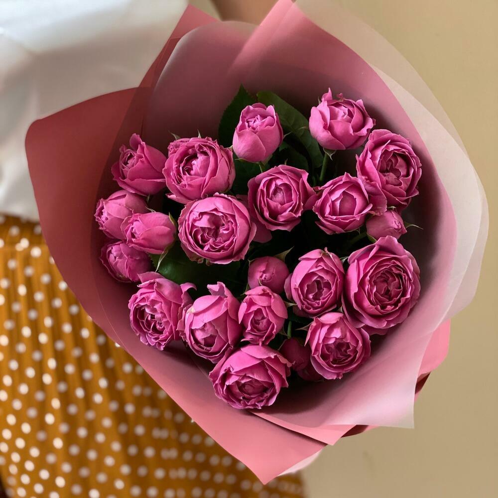 9 Misty Bubbles spray peony roses