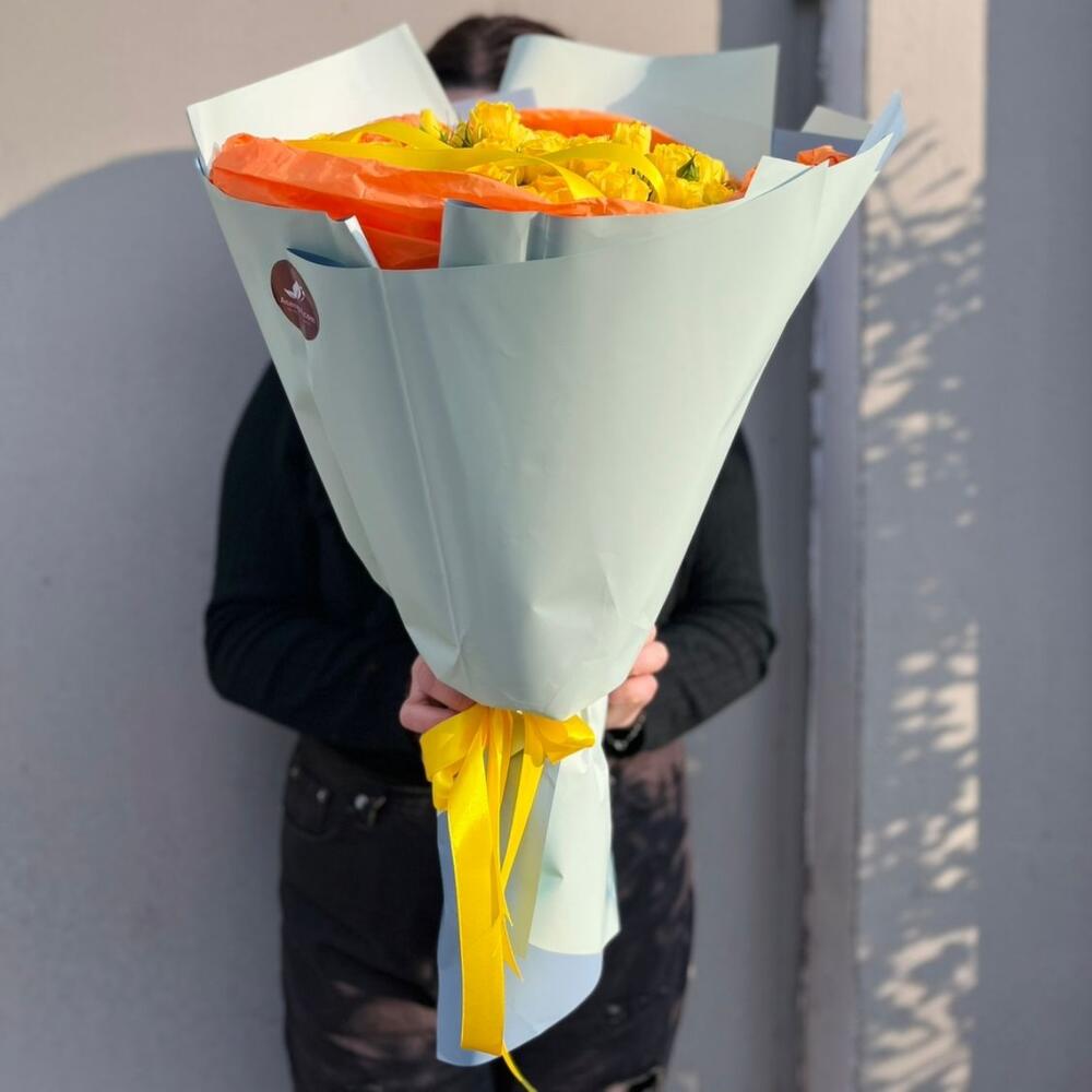 Розы кустовые 15 шт