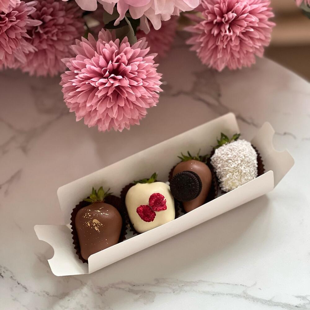 Набор клубники в шоколаде 4 шт