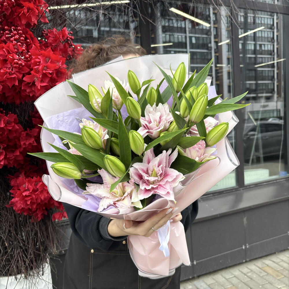 Букет ароматной лилии 💗💗💗