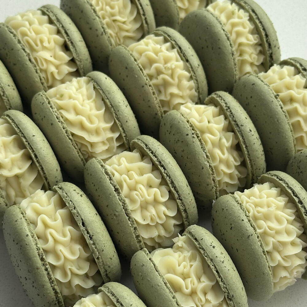 Ассорти макарон «ПУТЕШЕСТВИЯ» 8 вкусов