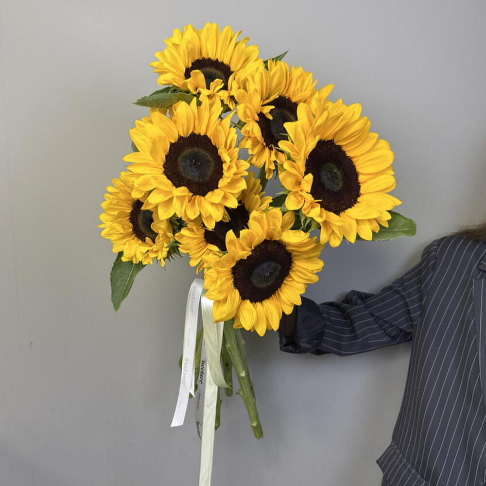 Моно букет с подсолнухами 🌼