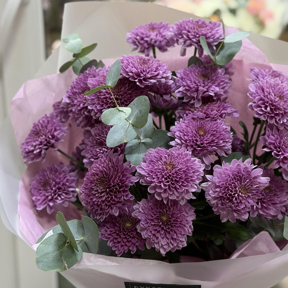 Хризантемы для неё 💜