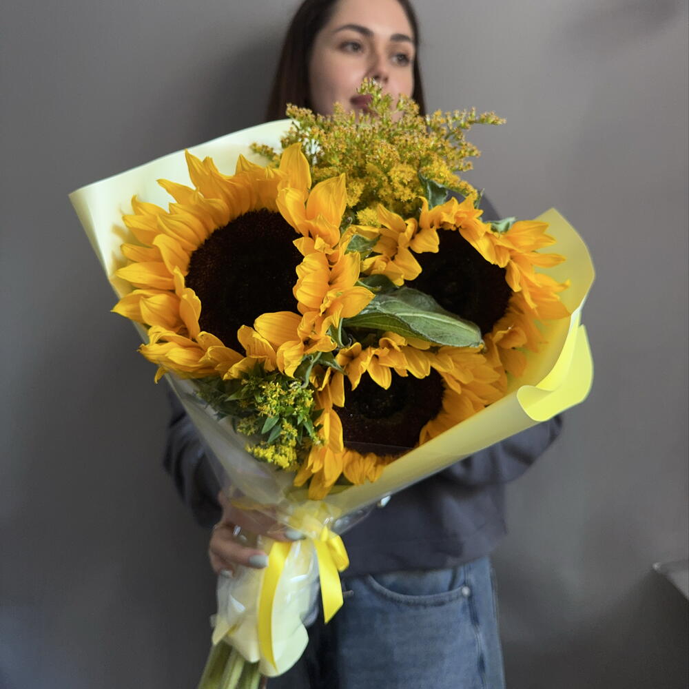 Букет подсолнухи 🥰