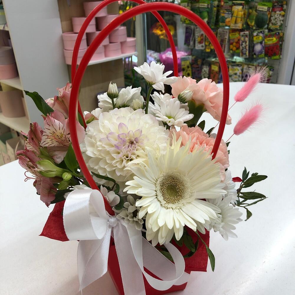 Flowers in the purse