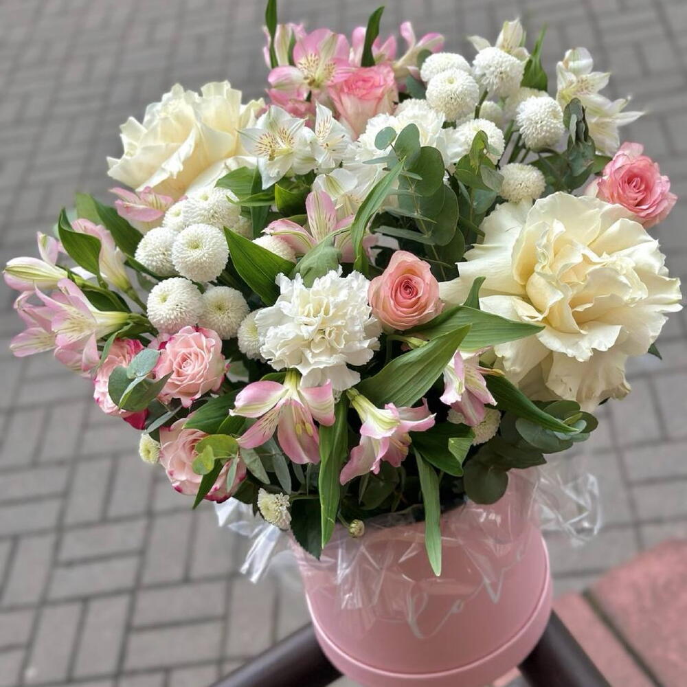 Сборная композиция в коробке