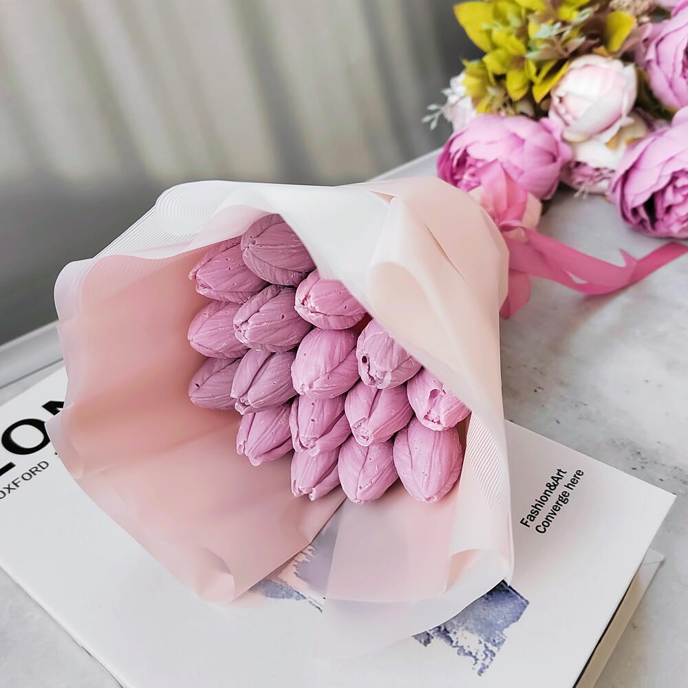 Букет из лавандовых шоколадных тюльпанов For mom