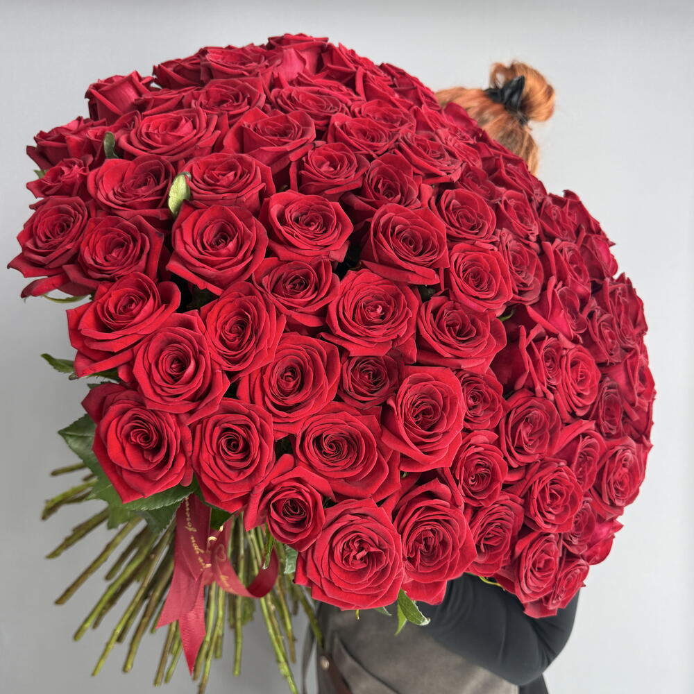 Моно букет с эфектом  101 🌹 Ред Наоме