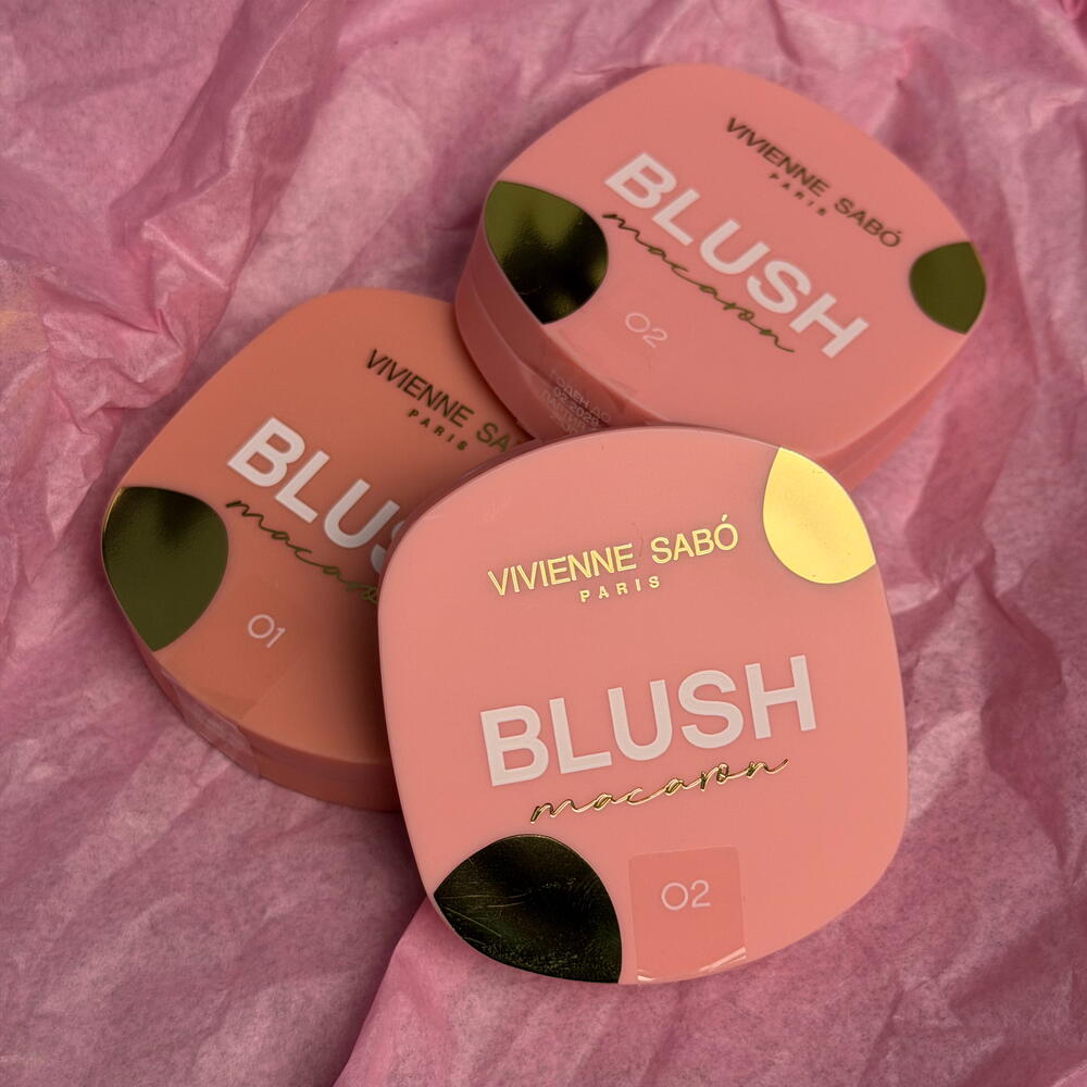 Букет "Ванильный пломбир" + подарок от Vivienne Sabo - румяна MACARON