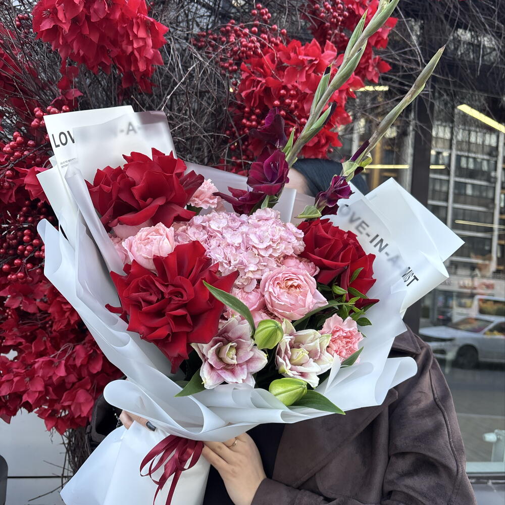Яркий букет с гладиолусами️‍🔥🌹