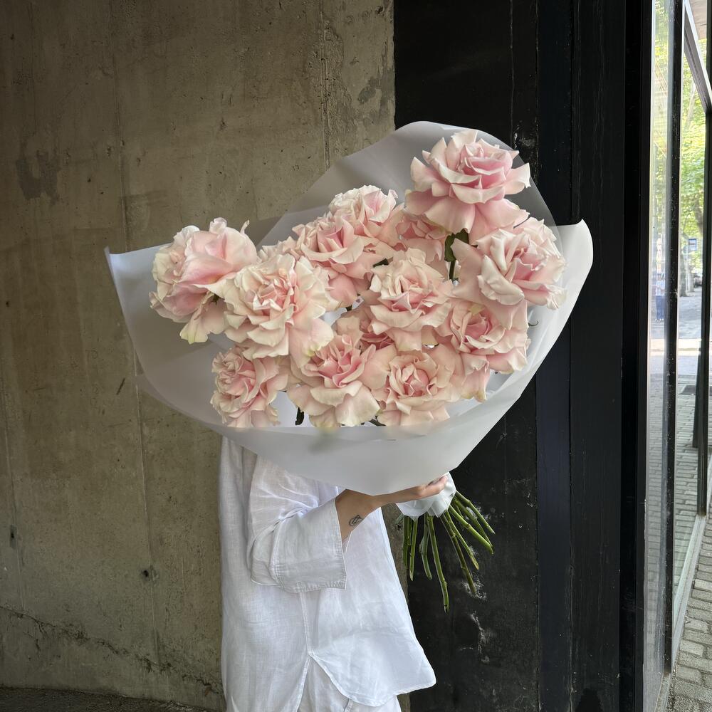 French roses big bouquet
