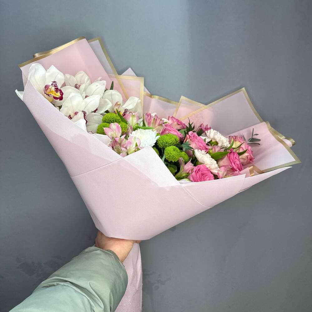 Нежное цветочное облачко🌸