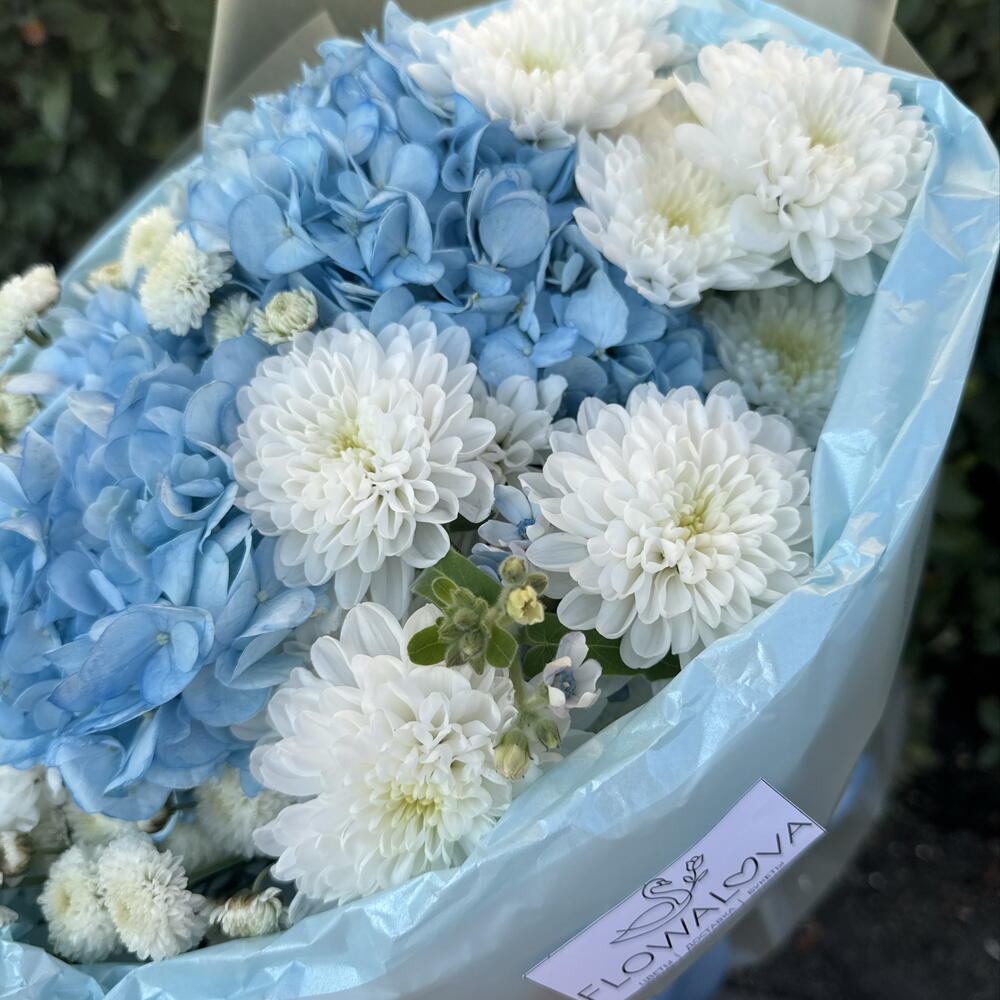 Пышный дофаминовый букет 🤍🌸 гортензия, оксипеталум