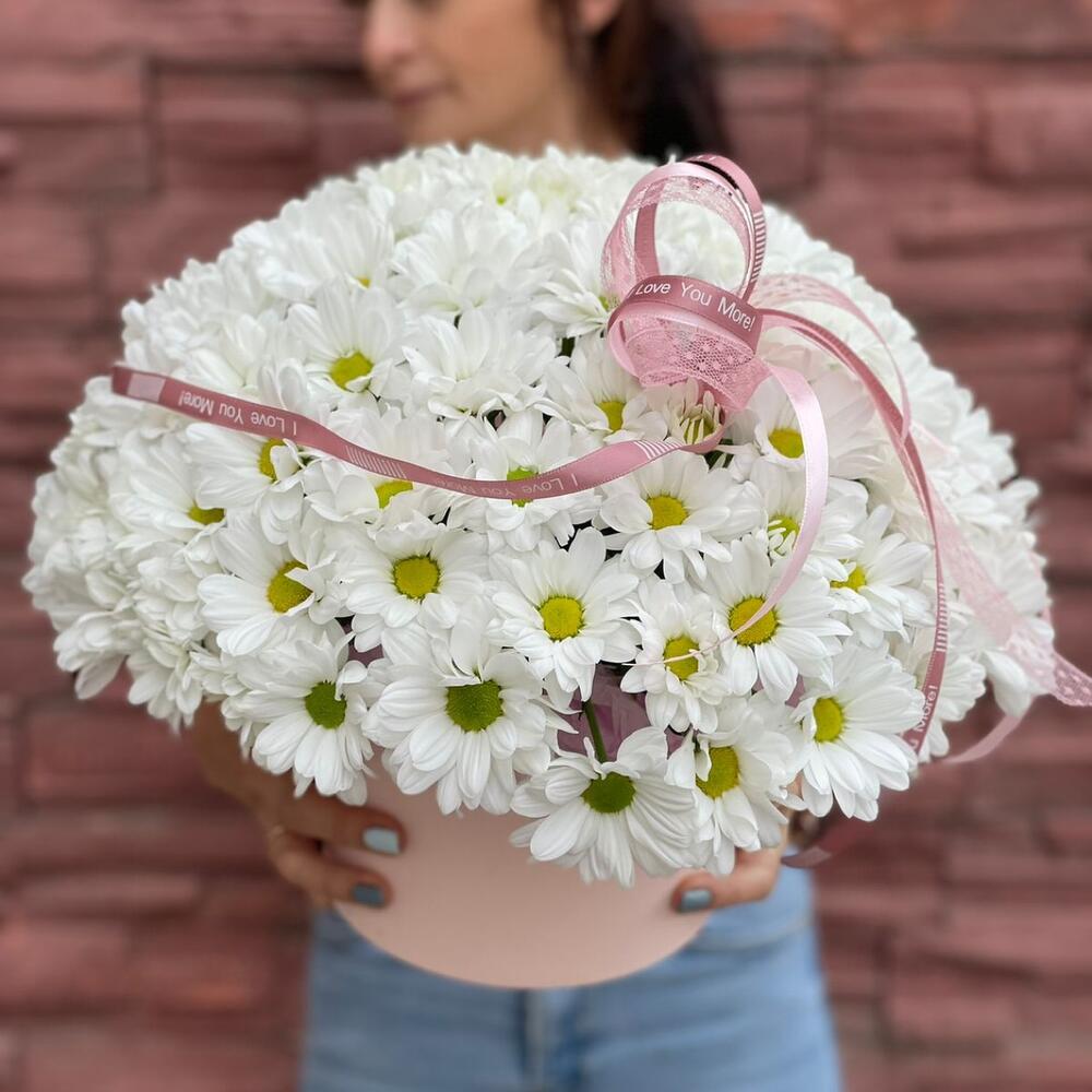 Композиция из хризантем