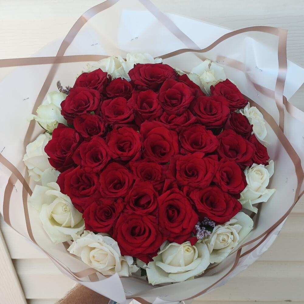 Букет из 41 розы