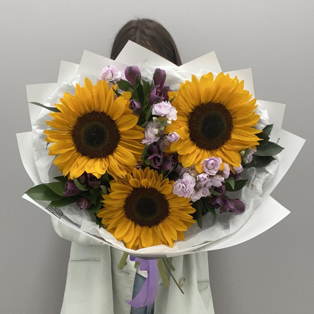 Букет с подсолнухами 🌻