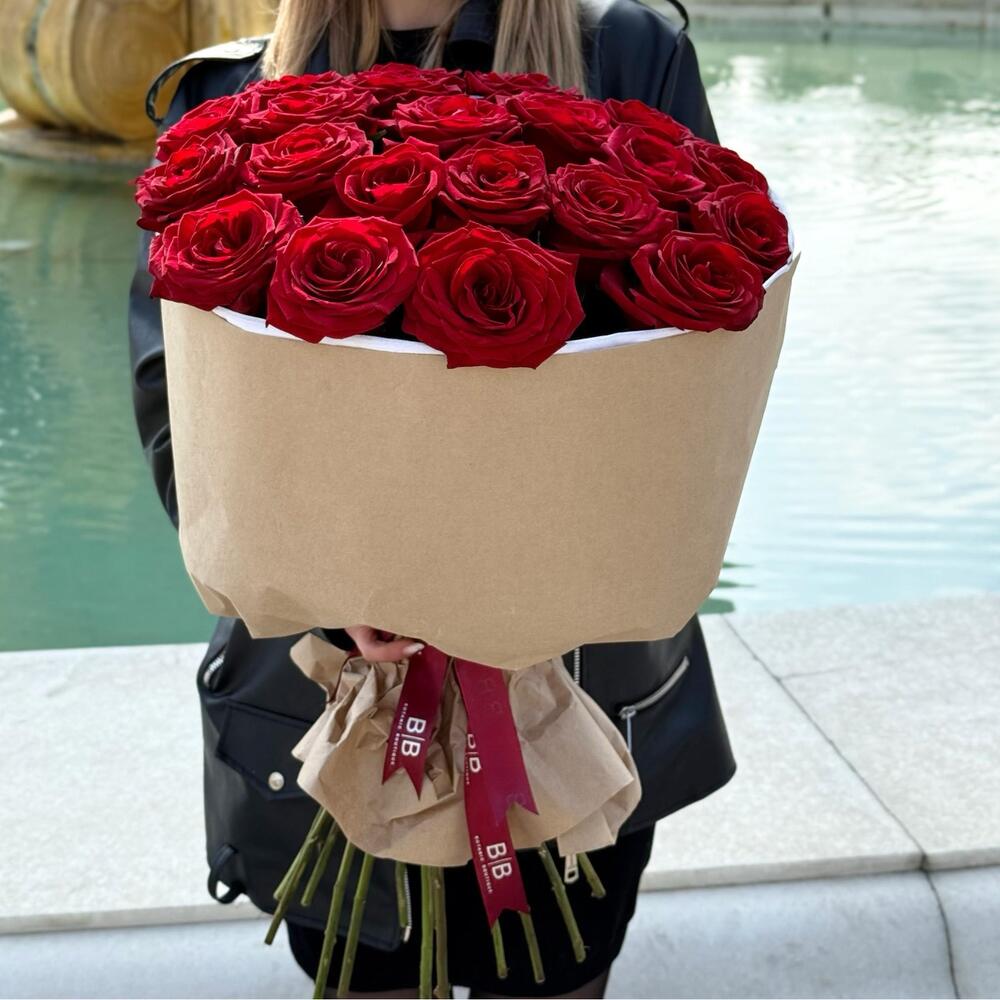 21 red roza buketi
